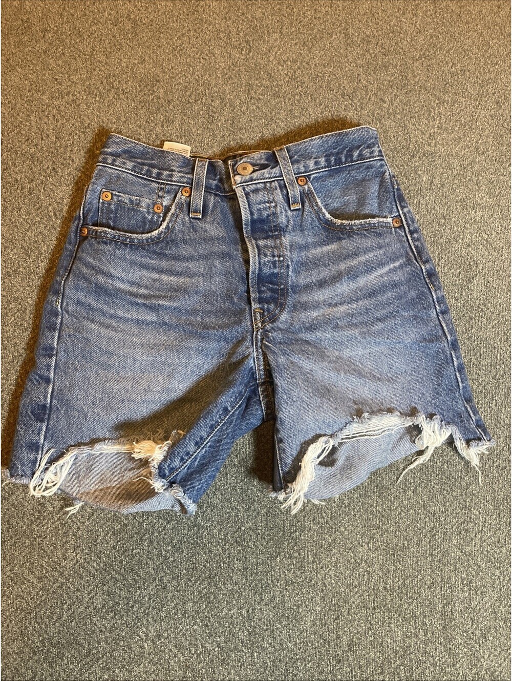 Y2K streetwear daisy-duke’s western Distressed Cutoff Levi’s 501 Denim Shorts 24